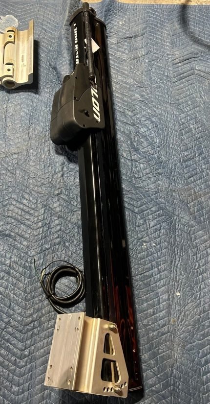 Used Minn Kota Talon 12' Black LOCAL PICKUP ONLY